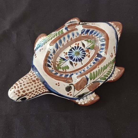 Hello and Welcome to my corner of Poshmark! - Picture 12 of 13